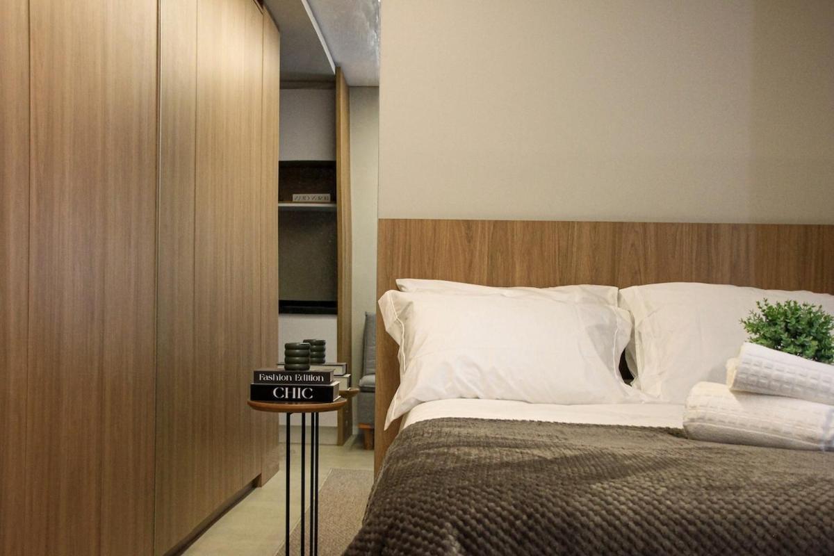 Apartamento Espacoso Com Sofa-cama, 230m Do Metro *