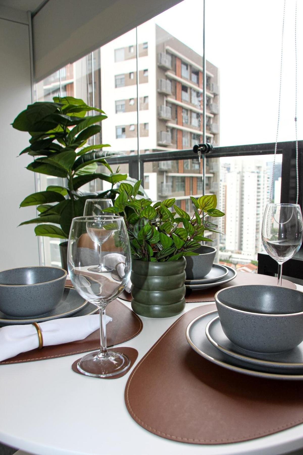Espacoso Com Sofa-cama, 230m Do Metro Apartamento