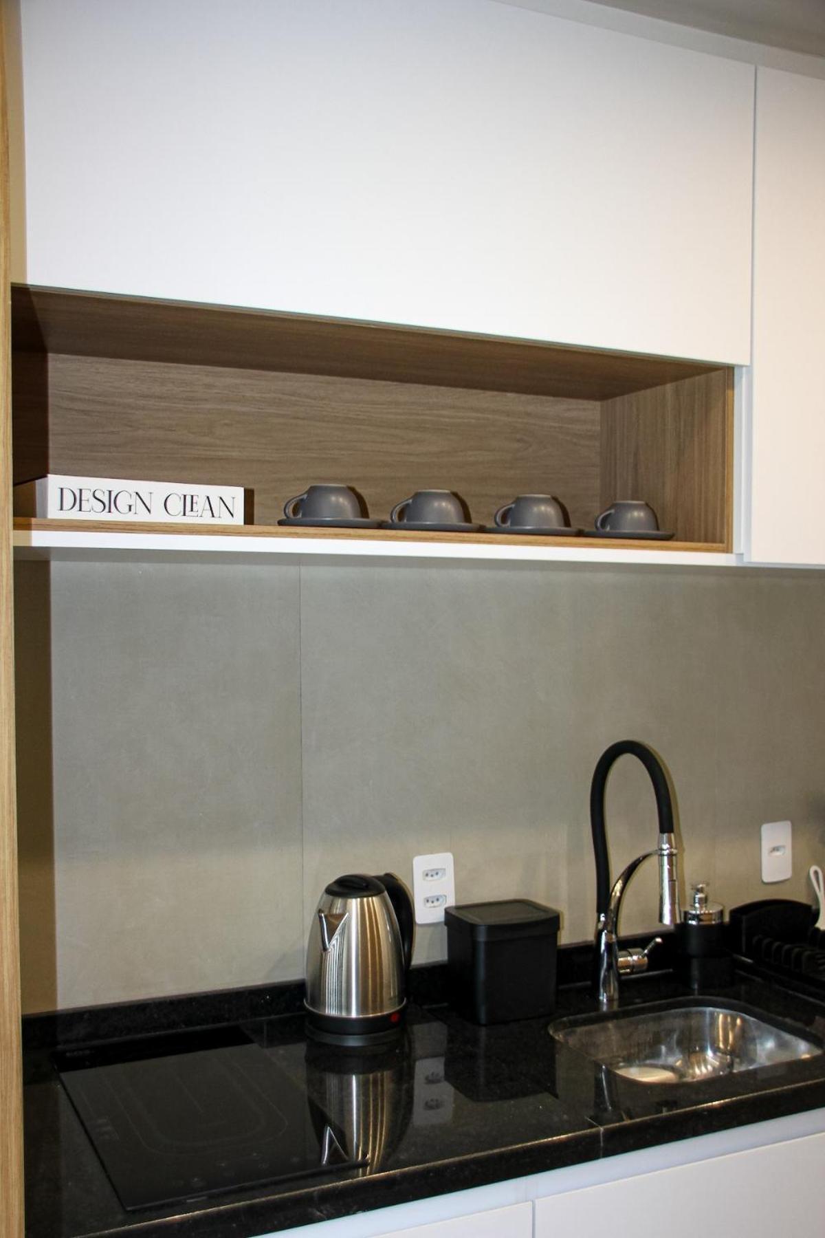 Apartamento Espacoso Com Sofa-cama, 230m Do Metro