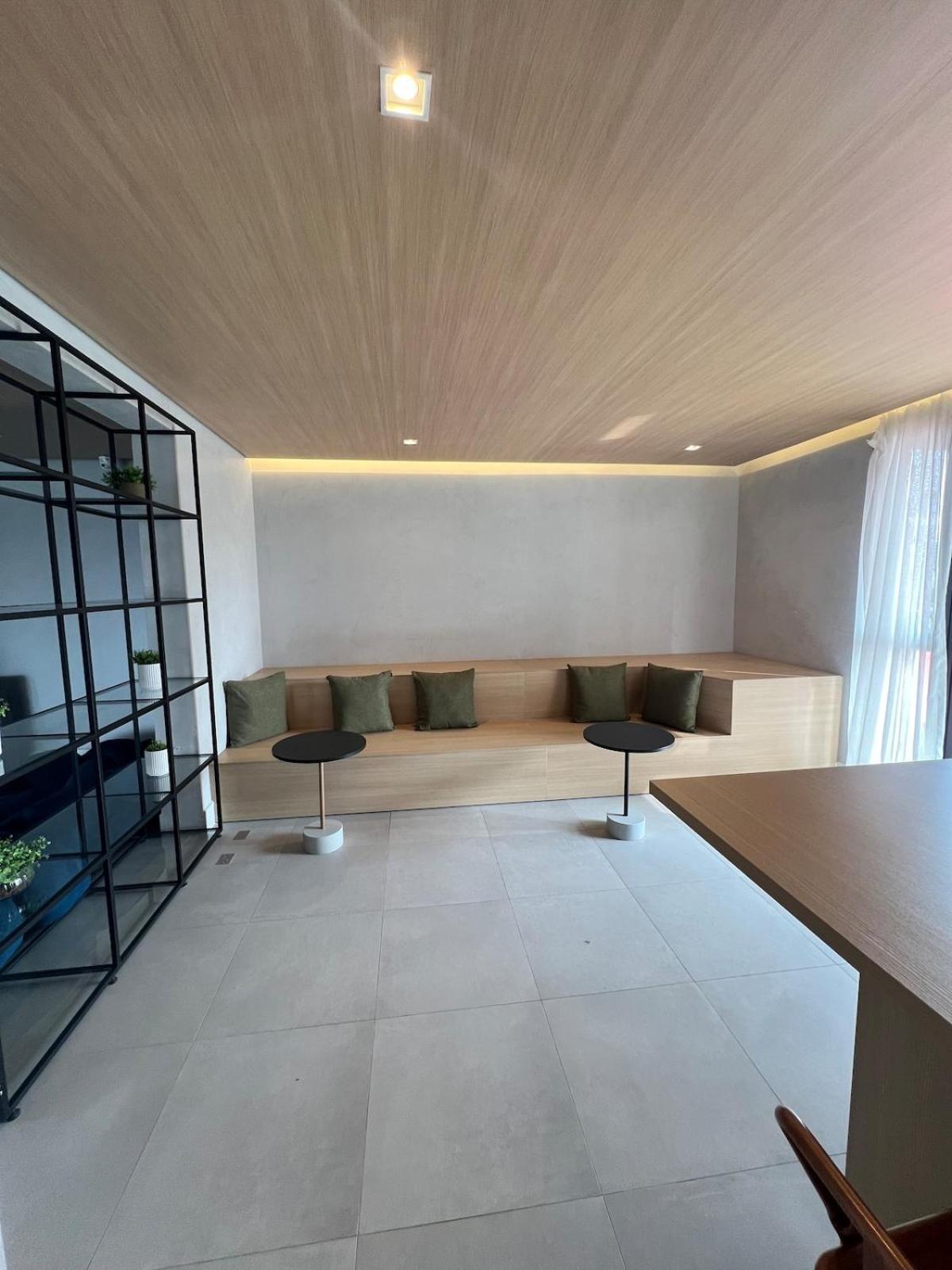 Espacoso Com Sofa-cama, 230m Do Metro Apartamento *
